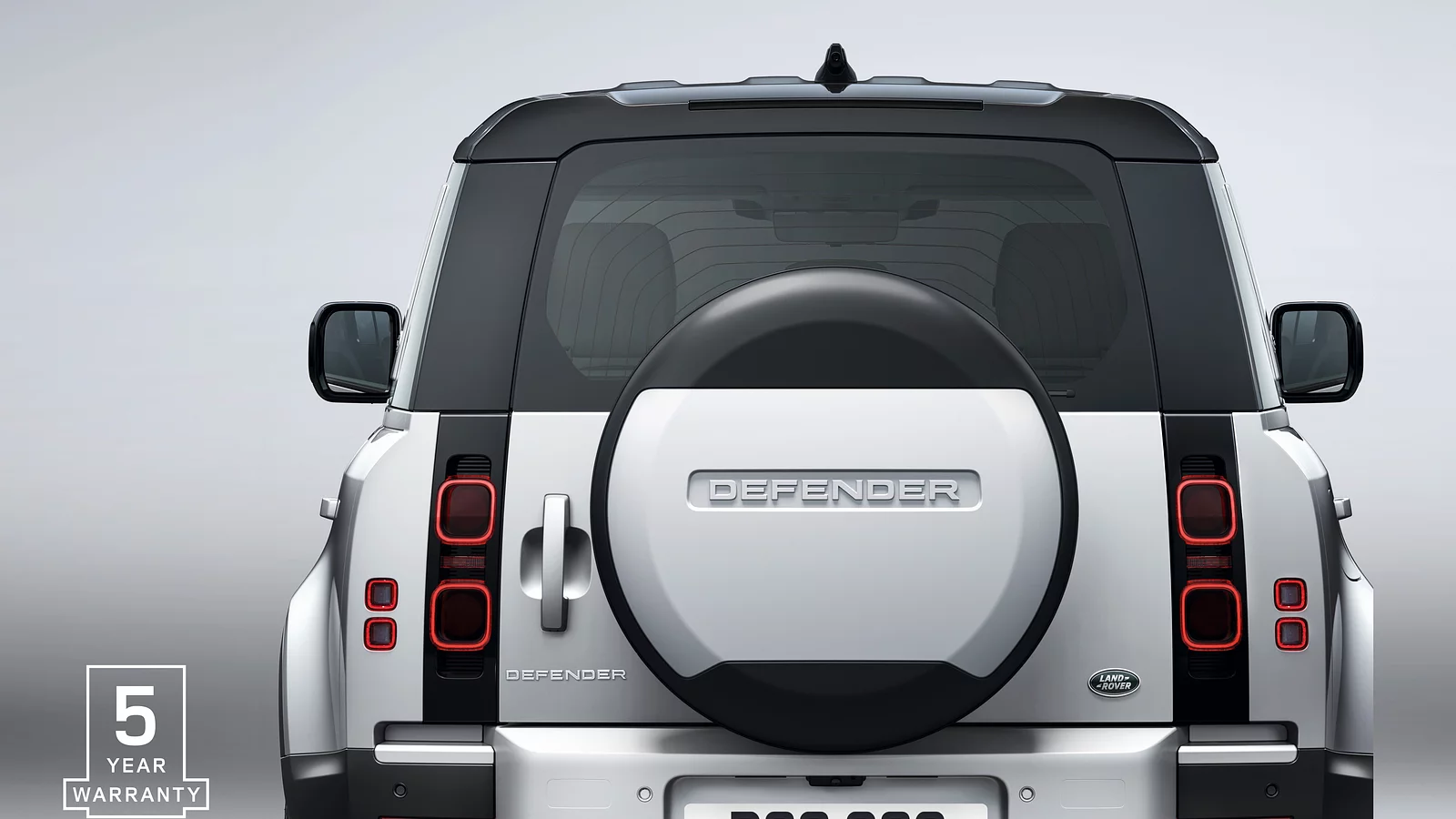 Pięcioletnia gwarancja producenta na wszystkie nowe modele Range Rovera, Defendera i Discovery zaczęła obowiązywać 1 września 2023 roku.