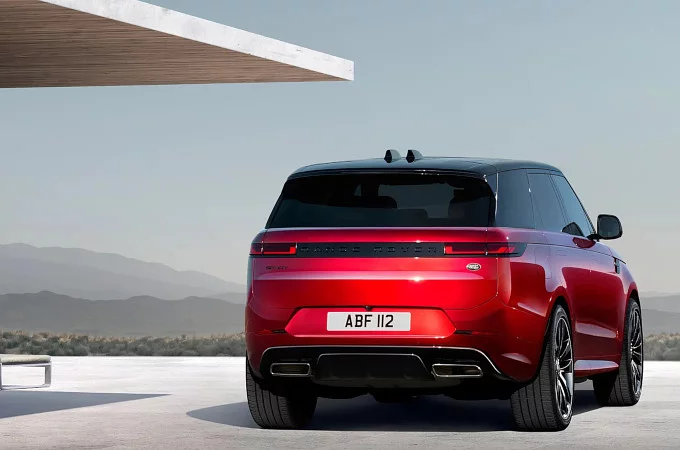 Range Rover | Skoðaðu SUV-lúxusbíla og fjórhjóladrifna bíla | Land Rover