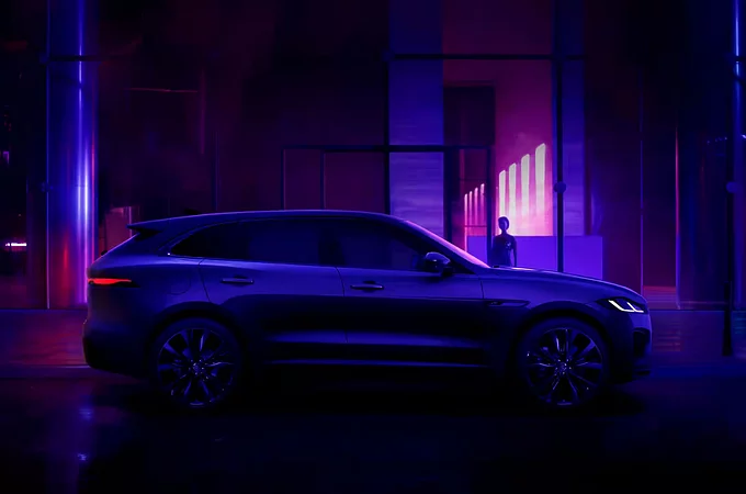 F-PACE Stealth