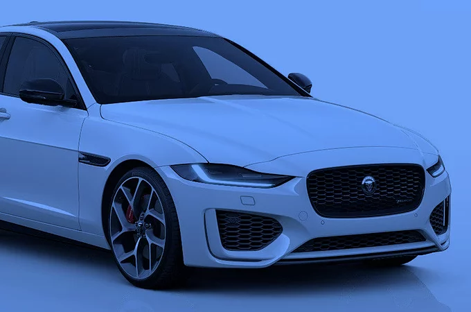 <p>JAGUAR XE</p><p>300 KM</p>