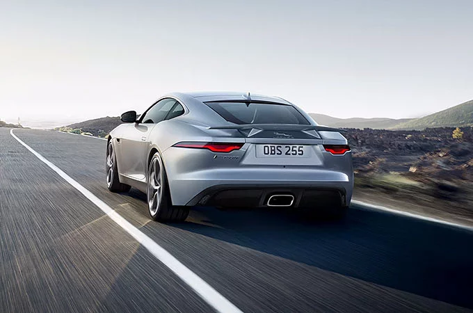 BROSURA CU ACCESORII PENTRU JAGUAR F-TYPE