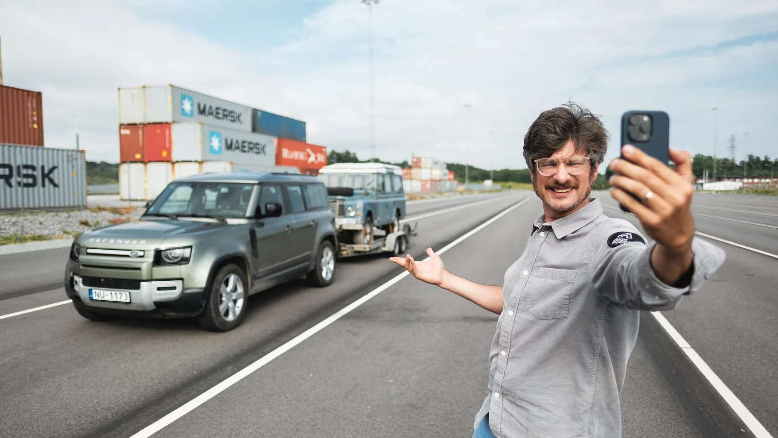 Karolis Raišys – võidusõitja ja Baltimaade ainus sertifitseeritud Land Roveri vaneminstruktor ning täiesti uus Defender ja vana legendaarne Land Rover