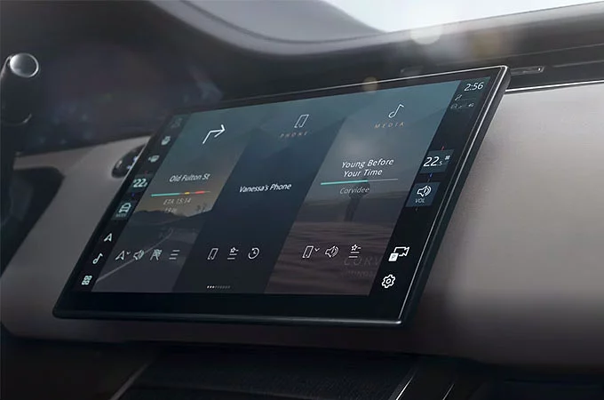 Range Rover Evoque infotainment system