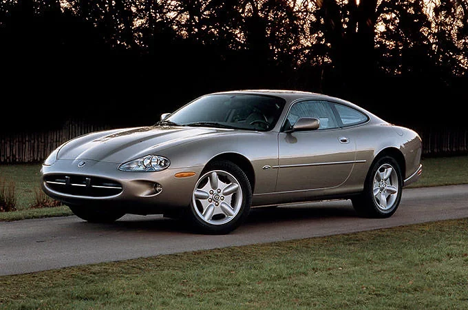 1996: THE FASTEST SELLING SPORTS CAR