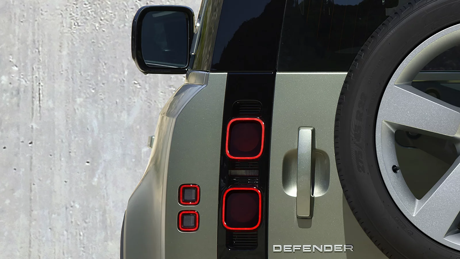 Range Rover sport interior dashboard and infotainment system.