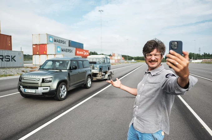 Bērnībā žurnālos redzēts Land Rover Defender kļūst par taustāmu realitāti