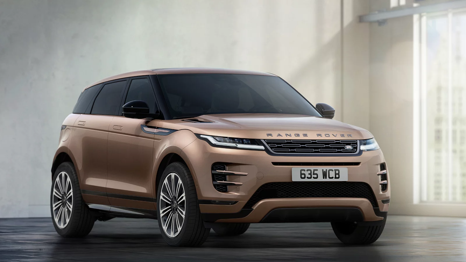 Range Rover Evoque standing on motor showroom