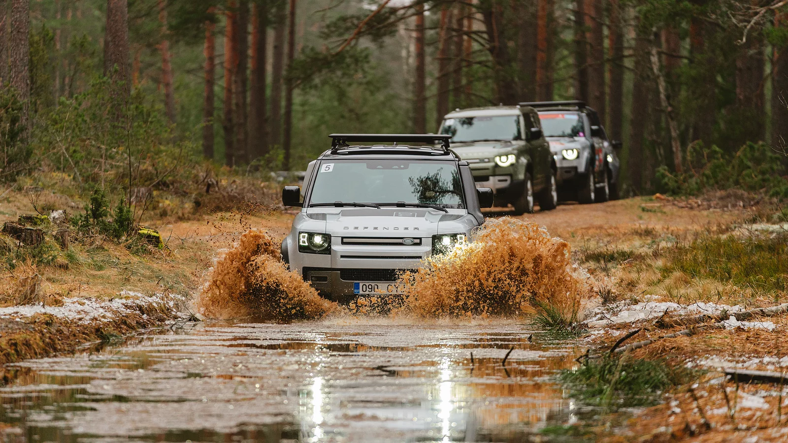 DEFENDER