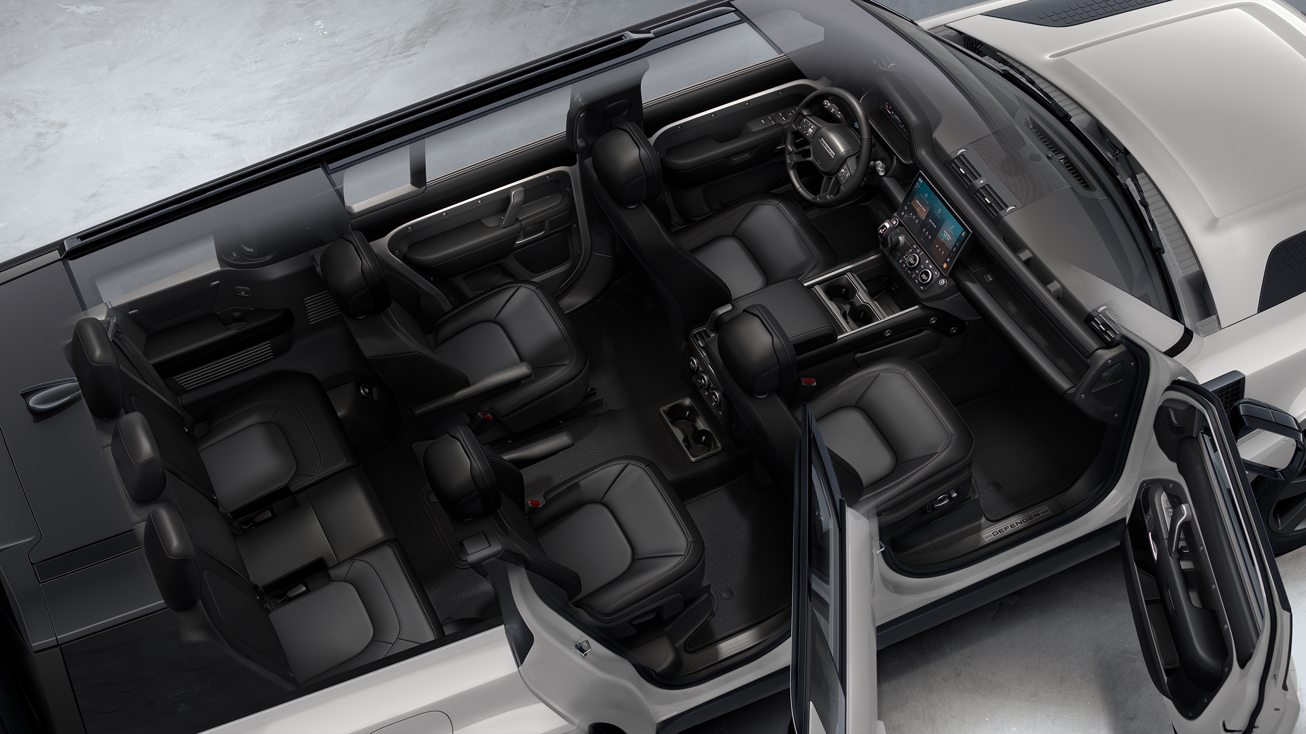 SEVEN-SEAT LUXURY