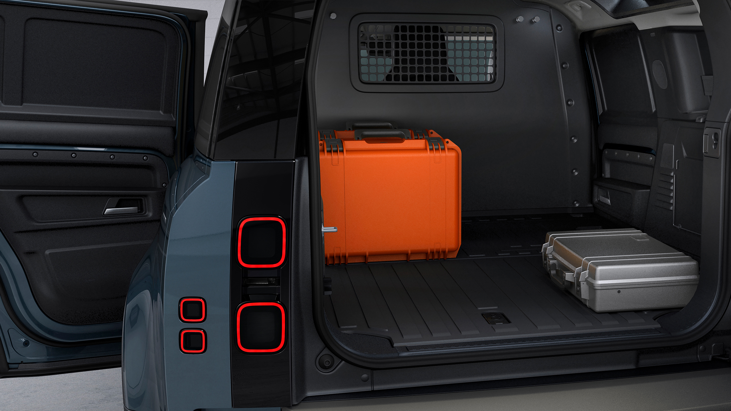 DEFENDER HARD TOP 110 TOVARNI PROSTOR