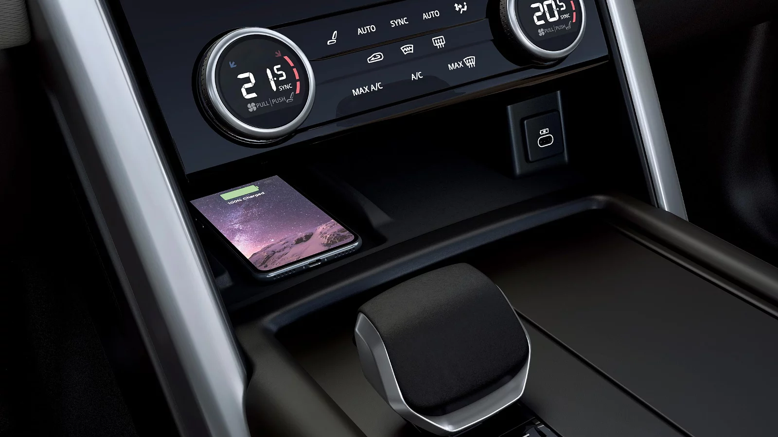 Climate control centre inside the Discovery