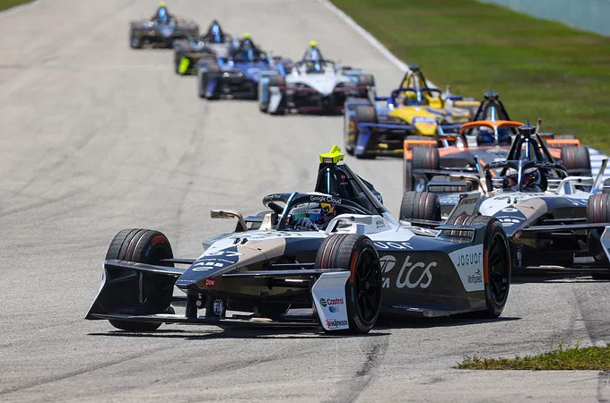 <p style="font-style: italic;">13 April 2025</p> <br>2025 Formel E VM – Miami E-Prix