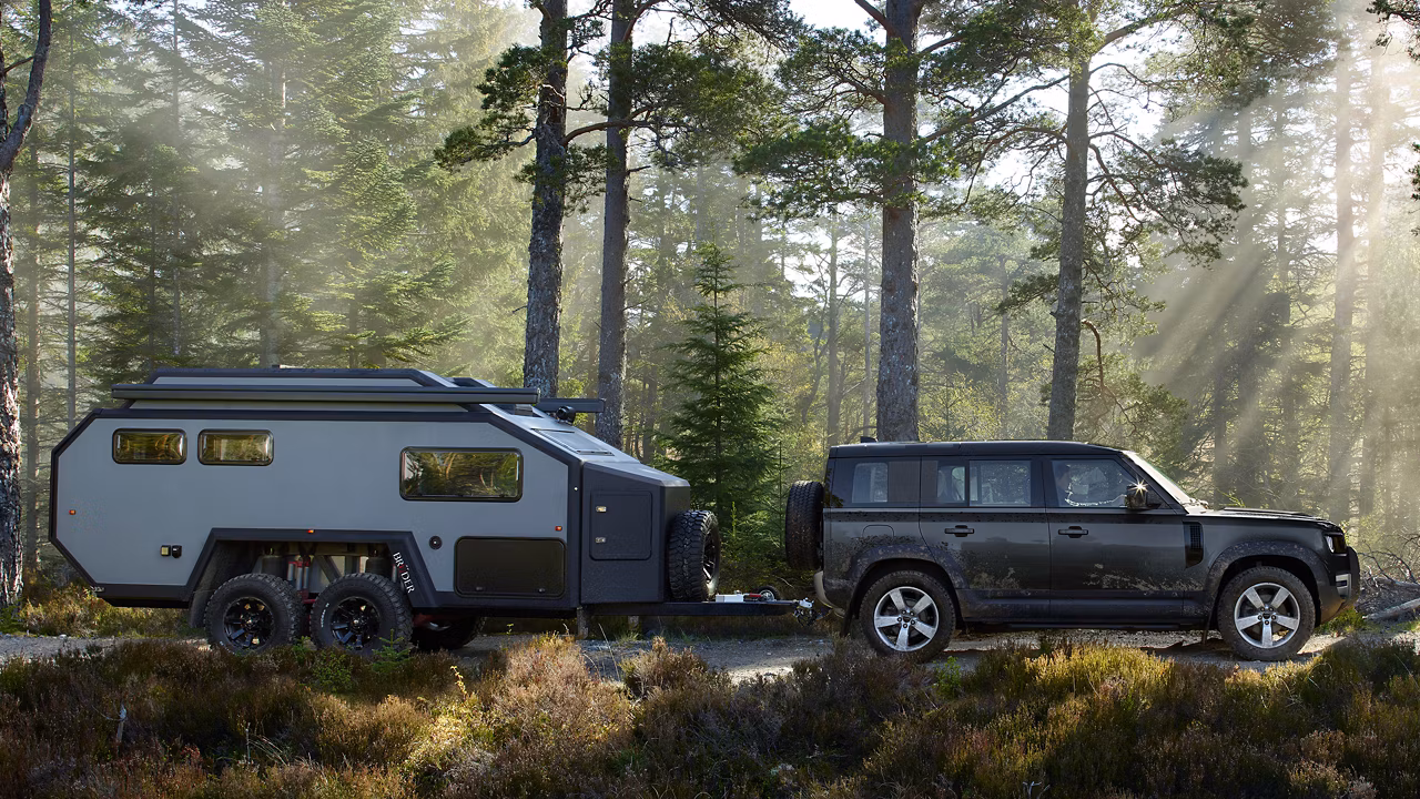 Defender sleper en bergingsbil
