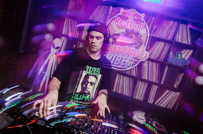 Red Bull Summer Vibes