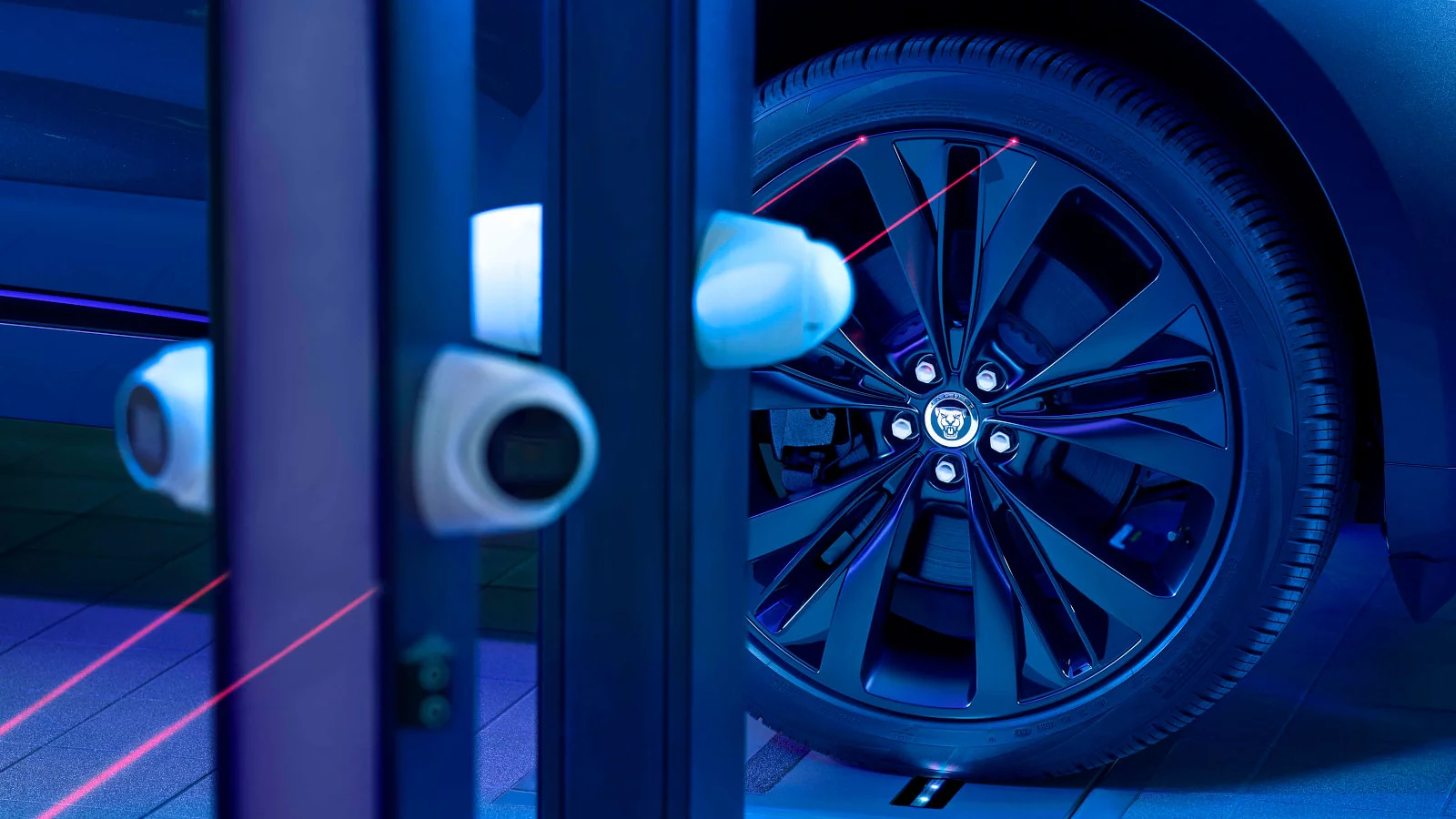 TYRE AND WHEEL ALIGNMENT INSPECTION