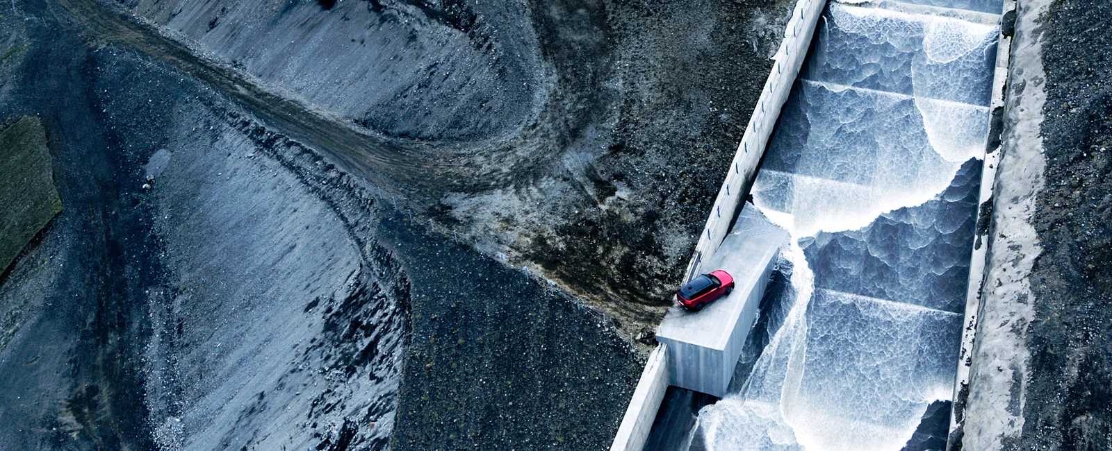 RANGE ROVER SPORT<br>CHALLENGES