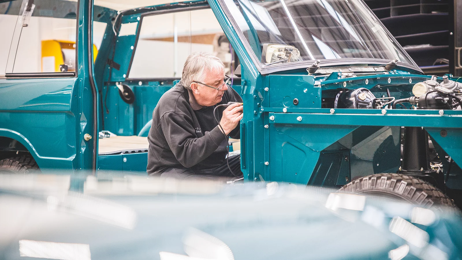 Πλήρης εργοστασιακή ανακατασκευή Range Rover Classic