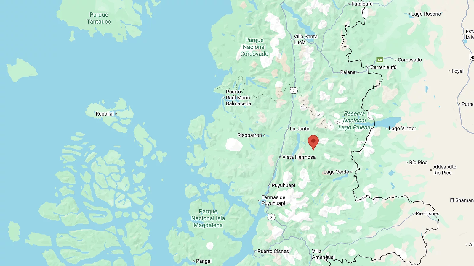 Jaguar Land Rover Chile y Fundación Reforestemos: juntos por la Patagonia