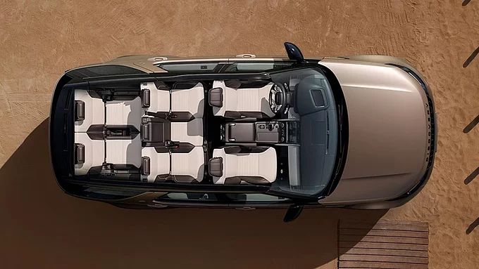 7 VIETŲ VISUREIGIS – AUTOMOBILIS DIDELEI ŠEIMAI