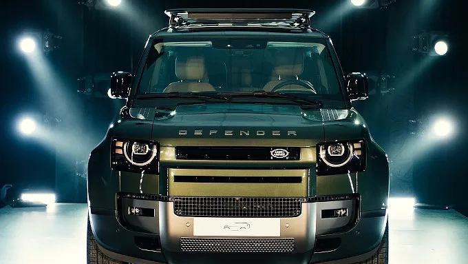 DEFENDER 2026 CHÍNH THỨC RA MẮT TẠI SHOWROOM LAND ROVER HÀ NỘI