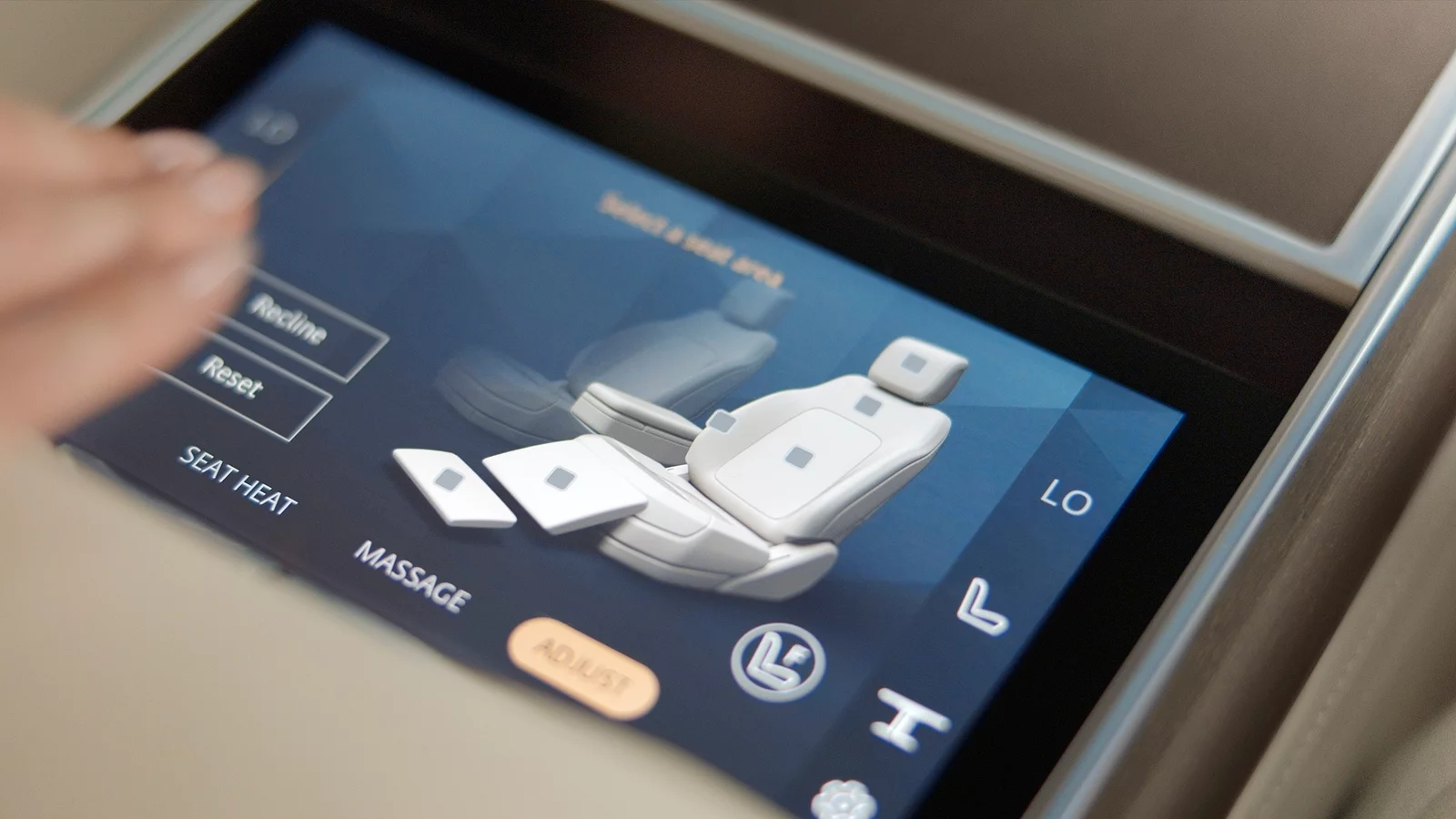 Uuden Range Roverin keskikyynärnojan säilytyslokero