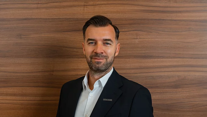 BARTOSZ CZERWIŃSKI