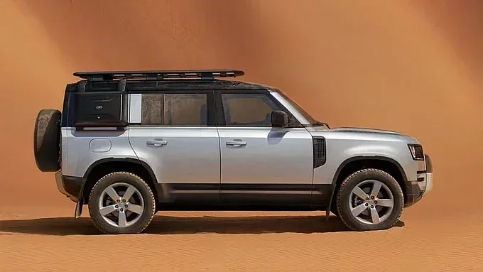 DEFENDER