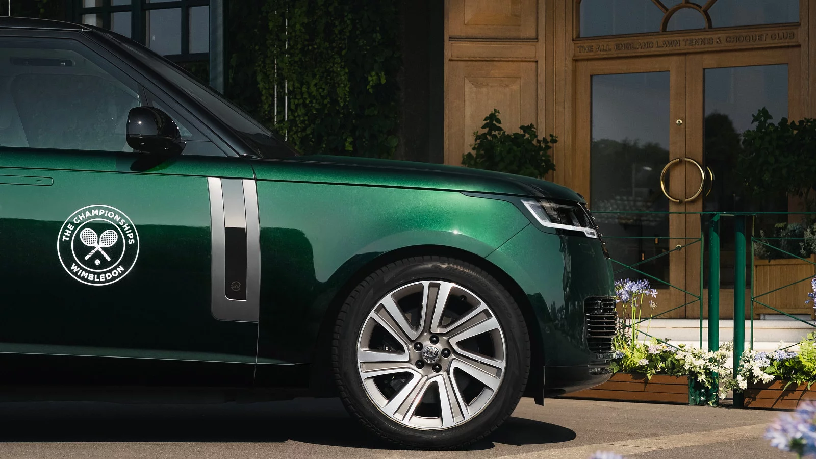 RANGE ROVER
