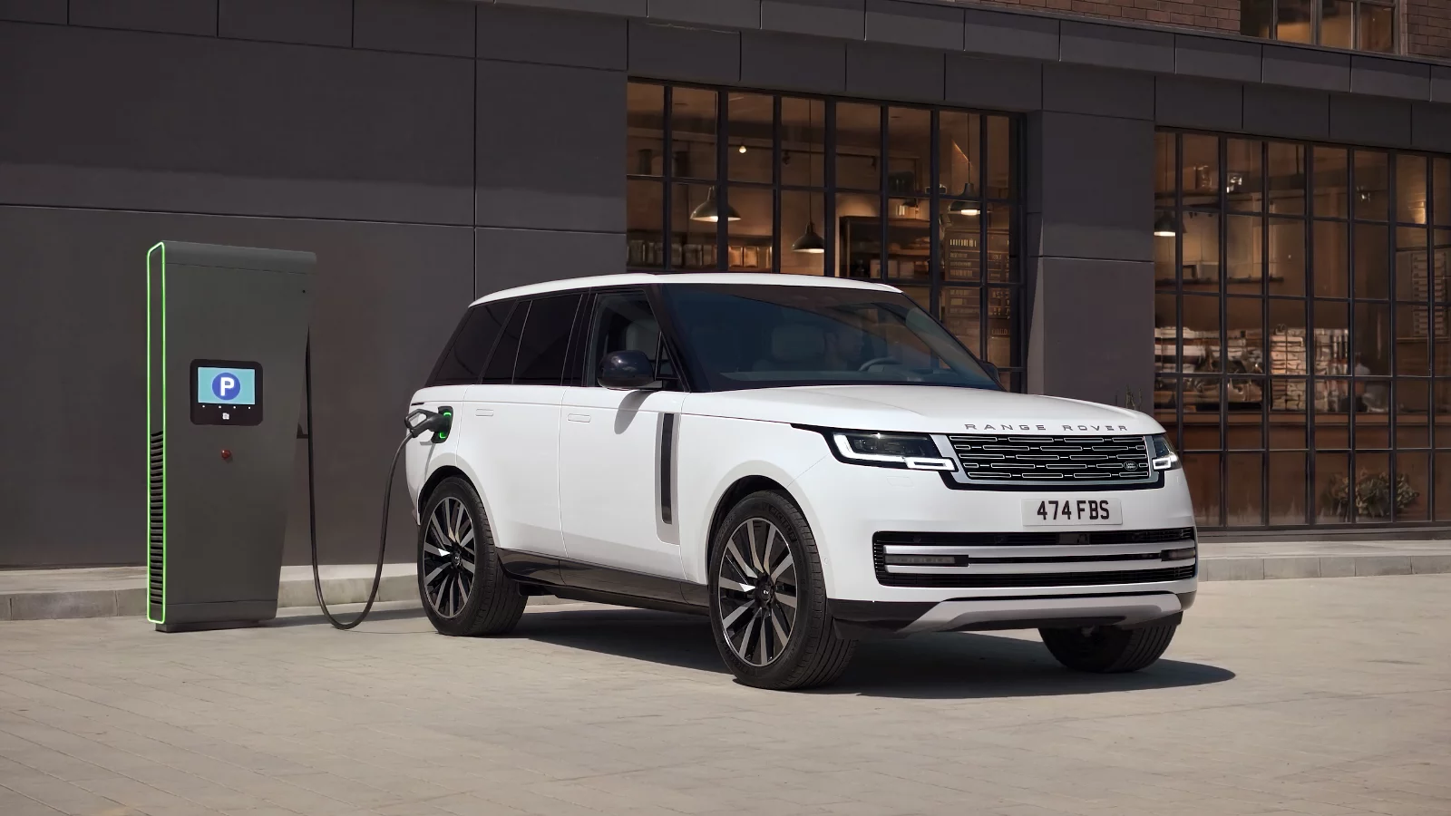 CHARGING YOUR RANGE ROVER AWAY FROM HOME CHARGING YOUR RANGE ROVER AWAY FROM HOME