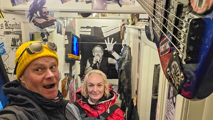 Keliautojai Islandijoje: „Defender“ vandenyno dugne, ledynų lagūna ir lietuviai Reikjavike
