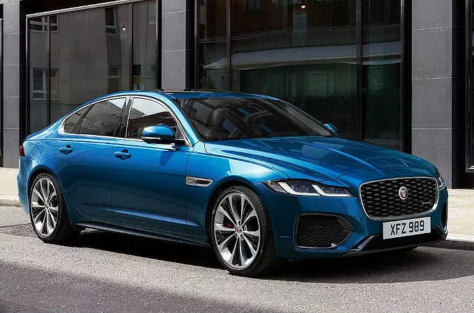 JAGUAR XF