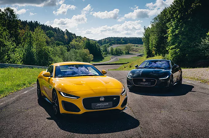 Adrenalino prie vairo sezoną Lietuvoje pristatė su „Jaguar F-Type“