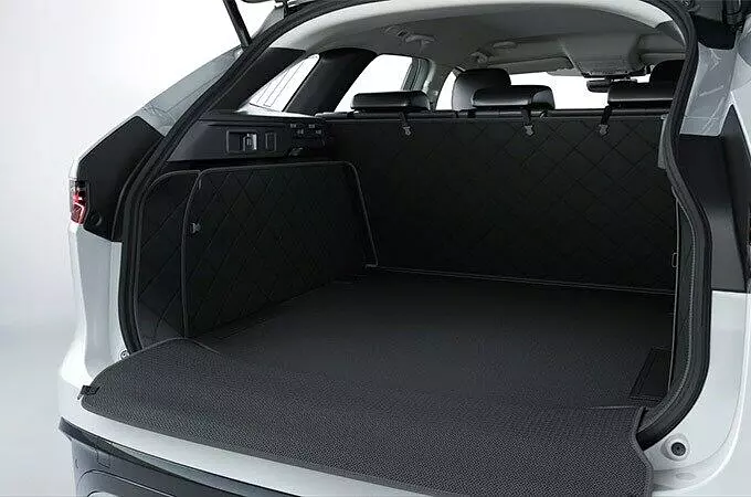 QUILTED LUGGAGE COMPARTMENT LINER