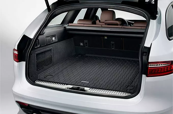 LUGGAGE COMPARTMENT RUBBER MAT