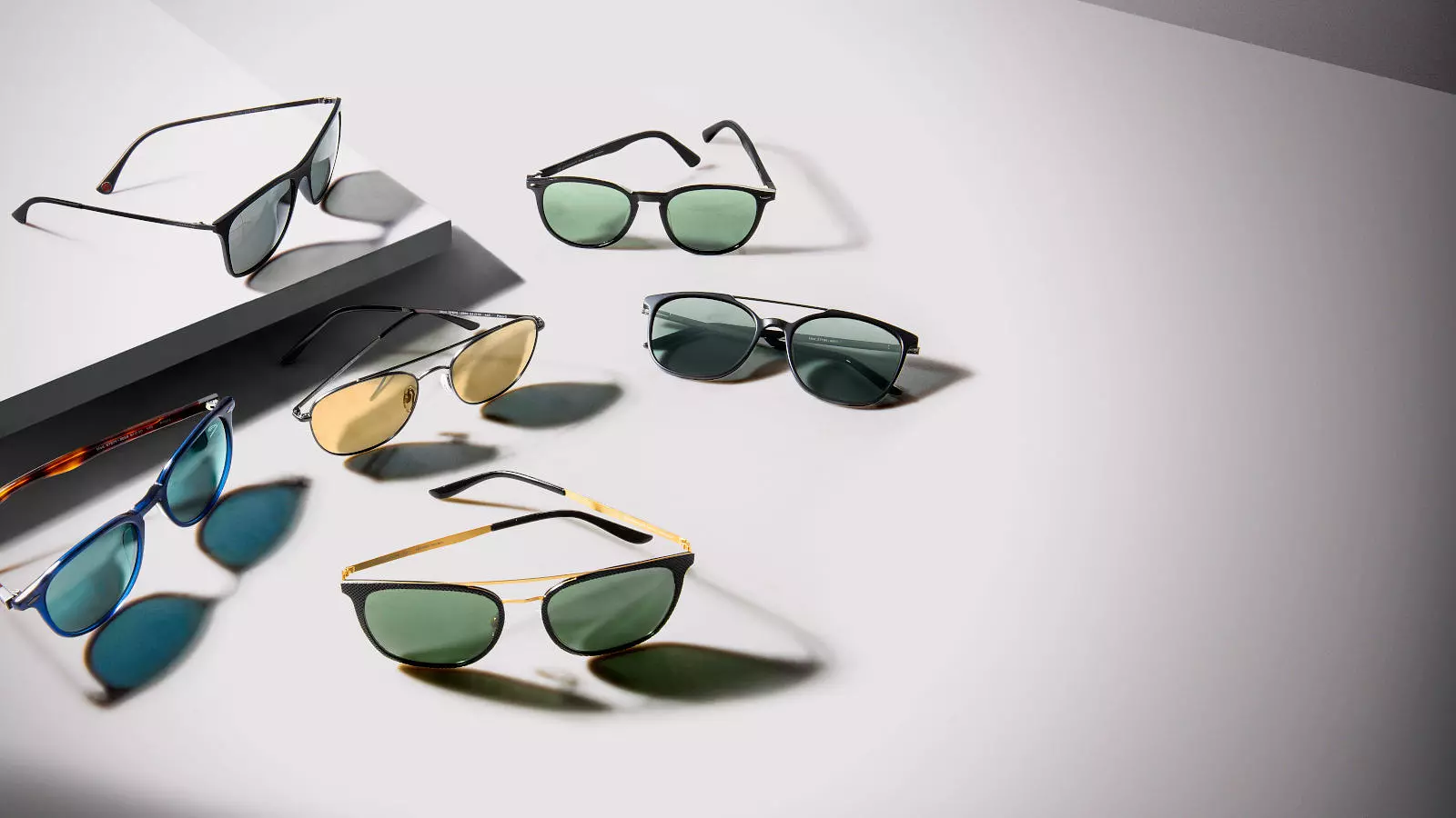 THE LIFESTYLE COLLECTION - SUNGLASSES
