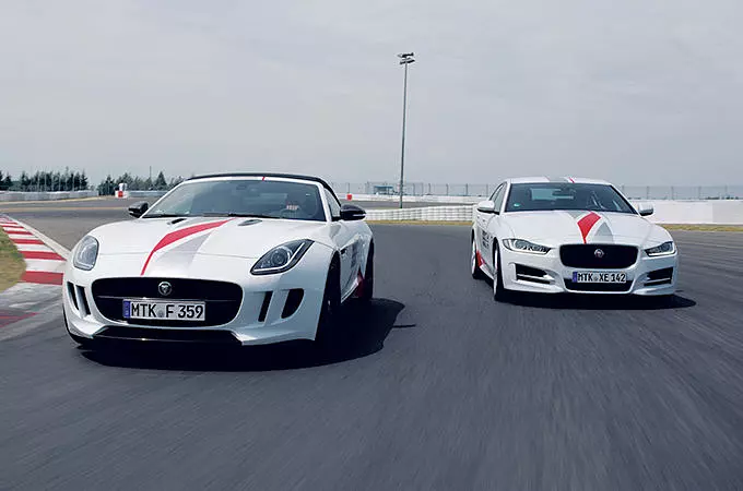 JAGUAR DRIVING ACADEMY