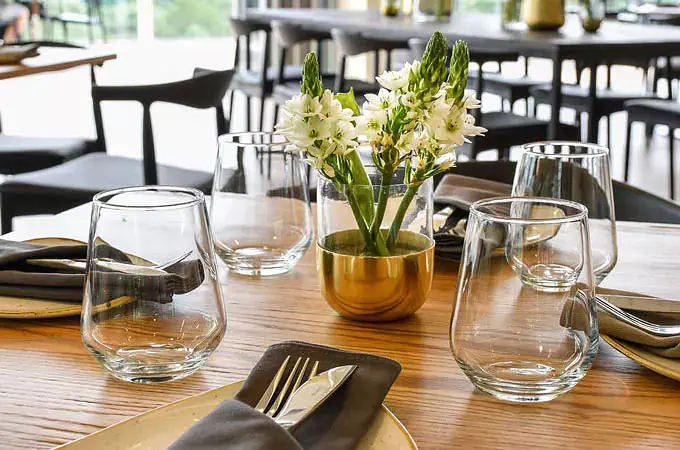 TLC ON THE TRACK RESTUARANT