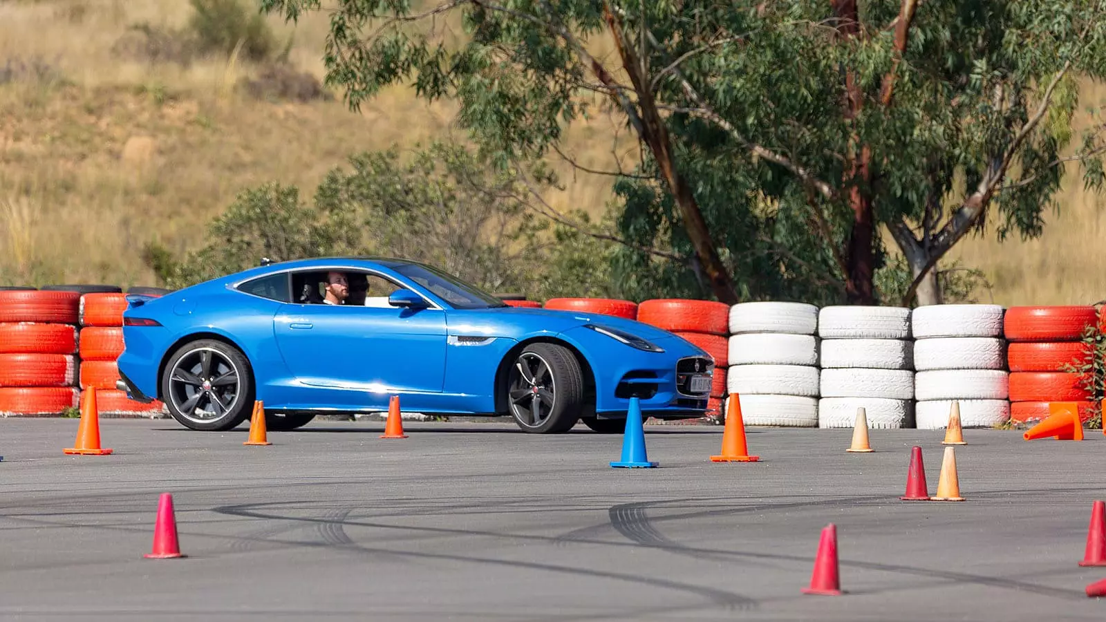 DYNAMIC DRIVE EXPERIENCE