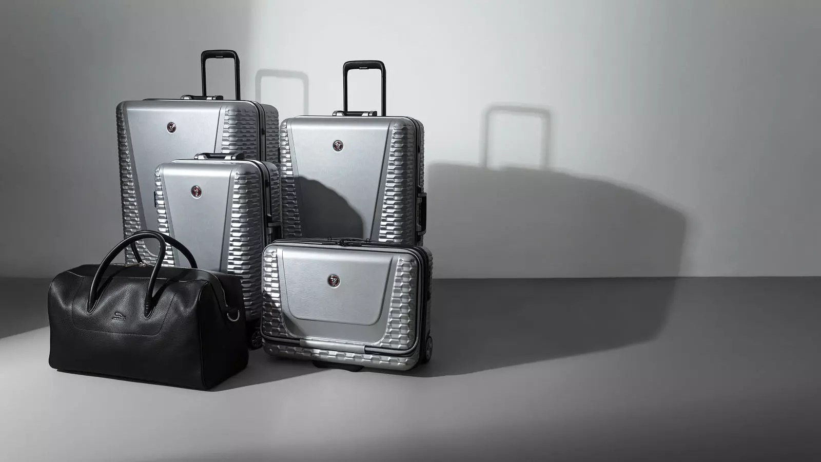 THE LIFESTYLE COLLECTION - LUGGAGE