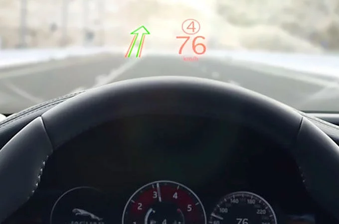 HEAD UP-DISPLAY