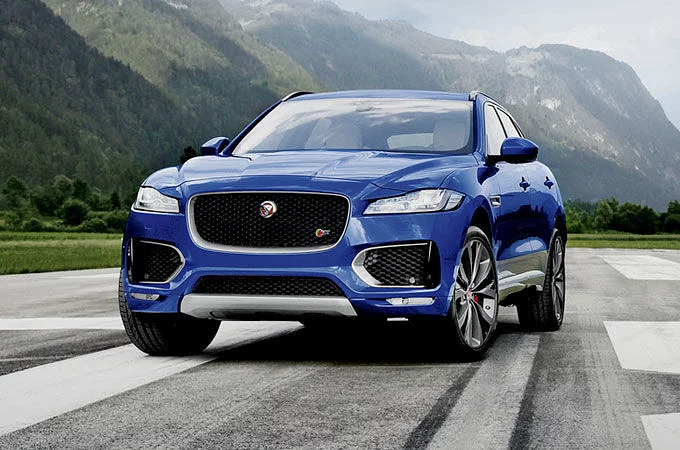 F-PACE – RAZKOŠNO ZMOGLJIVO VOZILO