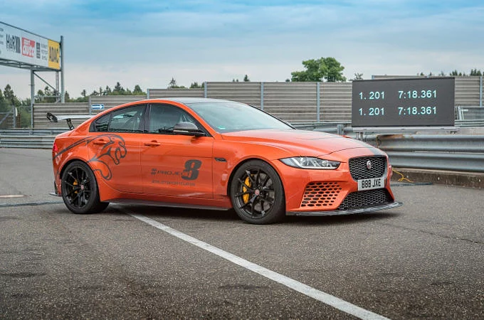 JAGUAR XE SV PROJECT 8, НАЙШВИДШИЙ У СВІТІ СЕДАН, ПОБИВ СВІЙ ВЛАСНИЙ РЕКОРД