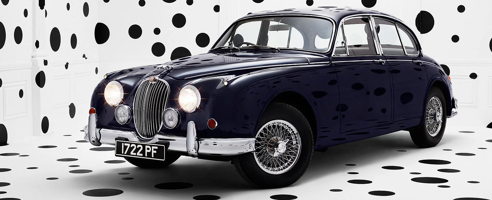 JAGUAR, EFSANEVİ MK 2 SPORTS SEDAN MODELİNİN 60. YILINI KUTLUYOR