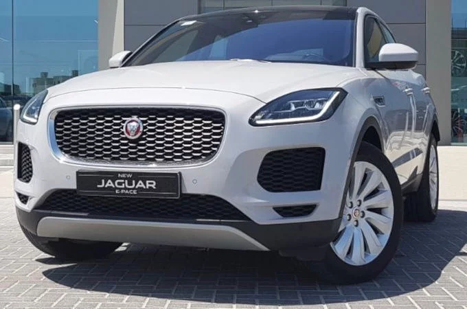 EM JLR presents the 2019 Discovery Sport & Jaguar E‑PACE at extremely low monthly rates