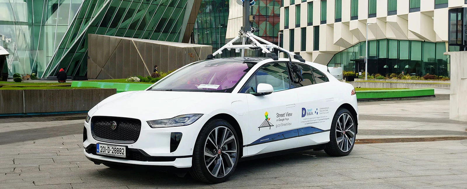 JAGUAR  VE GOOGLE, DUBLIN’DEKİ HAVA KALİTESİNİ ÖLÇMEK ÜZERE TAMAMEN ELEKTRİKLİ I-PACE’İ KULLANIYOR