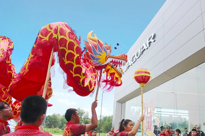 AUSPICIOUS CELEBRATION AT INDERA MOTORS SHOWROOM