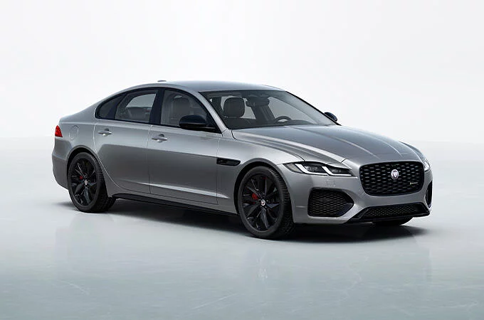 XF SALOON R-DYNAMIC BLACK
