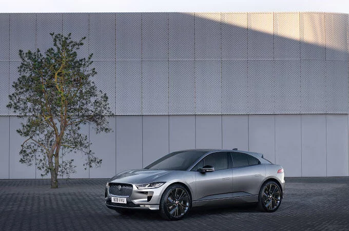 JAGUAR LAND ROVER ANNOUNCES 2030 SUSTAINABILITY TARGETS