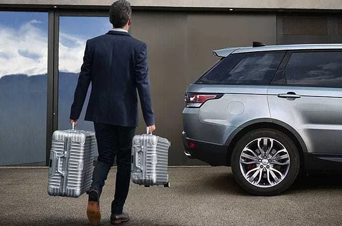 Poduzetnički duh: Automobili Land Rover upravo su ono što vam je potrebno za savršen prvi dojam
