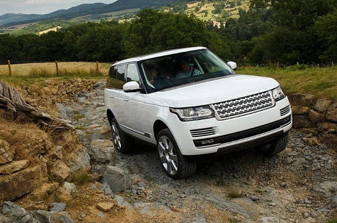 DRIVING ON ROCKS